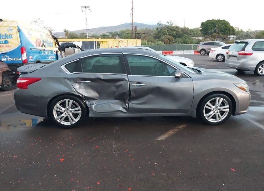 Photo 13 of 2016 Nissan Altima 3.5 SL (VIN 1N4BL3AP3GC230417)