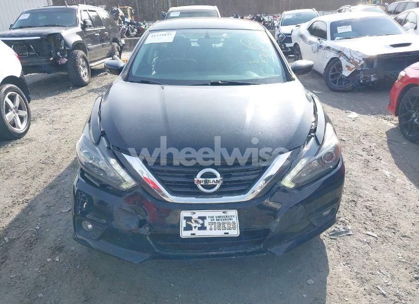 Photo 6 of 2016 Nissan Altima 3.5 SR (VIN 1N4BL3AP3GC261361)