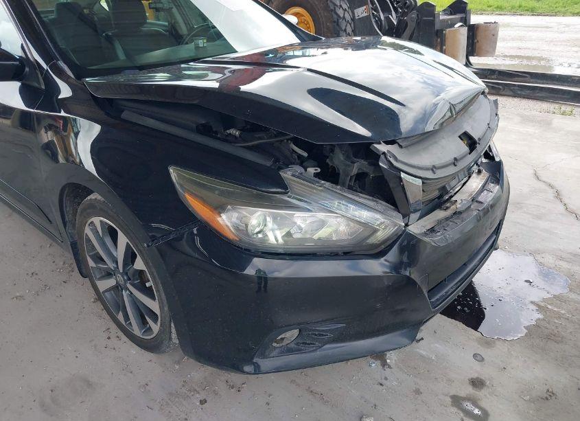 Photo 14 of 2016 Nissan Altima 3.5 SR (VIN 1N4BL3AP3GC269914)