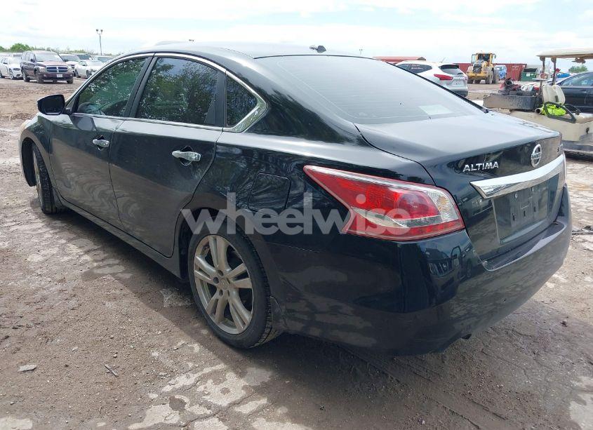 Photo 3 of 2013 Nissan Altima 3.5 SV (VIN 1N4BL3AP4DN488106)