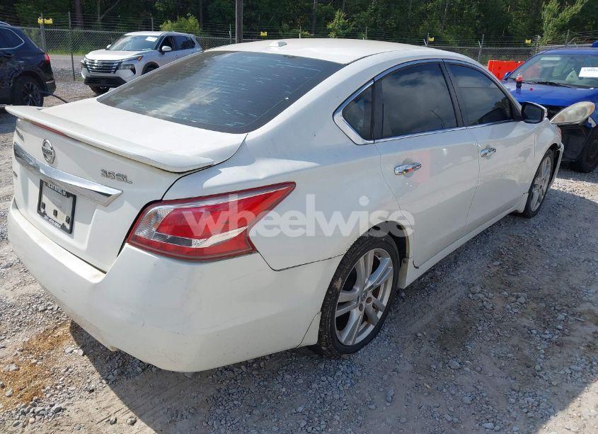 Photo 4 of 2013 Nissan Altima 3.5 SL (VIN 1N4BL3AP4DN531438)