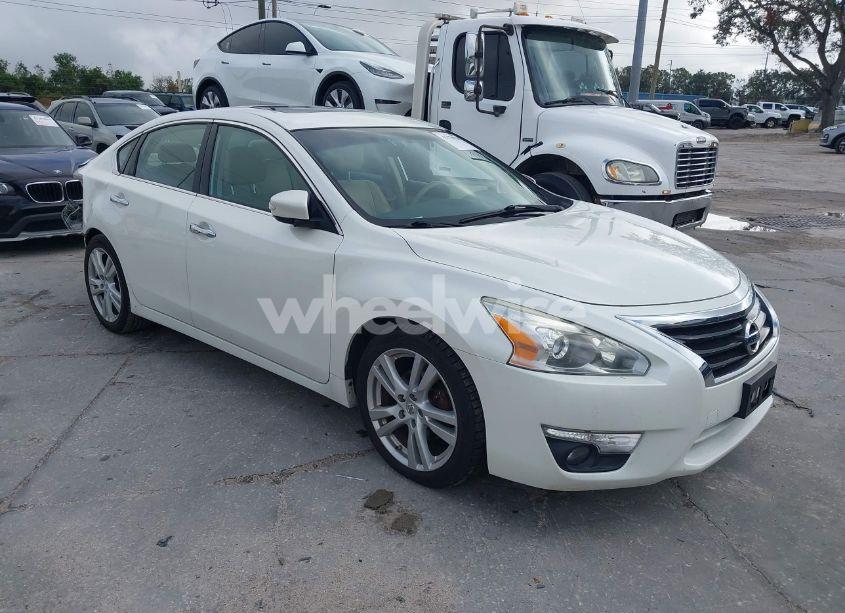 2014 Nissan Altima 3.5 SL (VIN 1N4BL3AP4EC108095) main photo