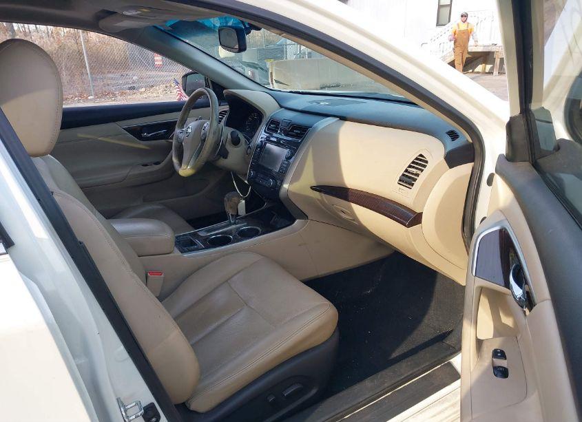 Photo 5 of 2015 Nissan Altima 3.5 SL (VIN 1N4BL3AP4FC130017)