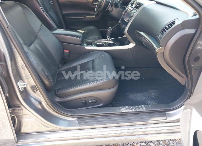 Photo 5 of 2015 Nissan Altima 3.5 S/3.5 SL/3.5 SV (VIN 1N4BL3AP4FC459557)