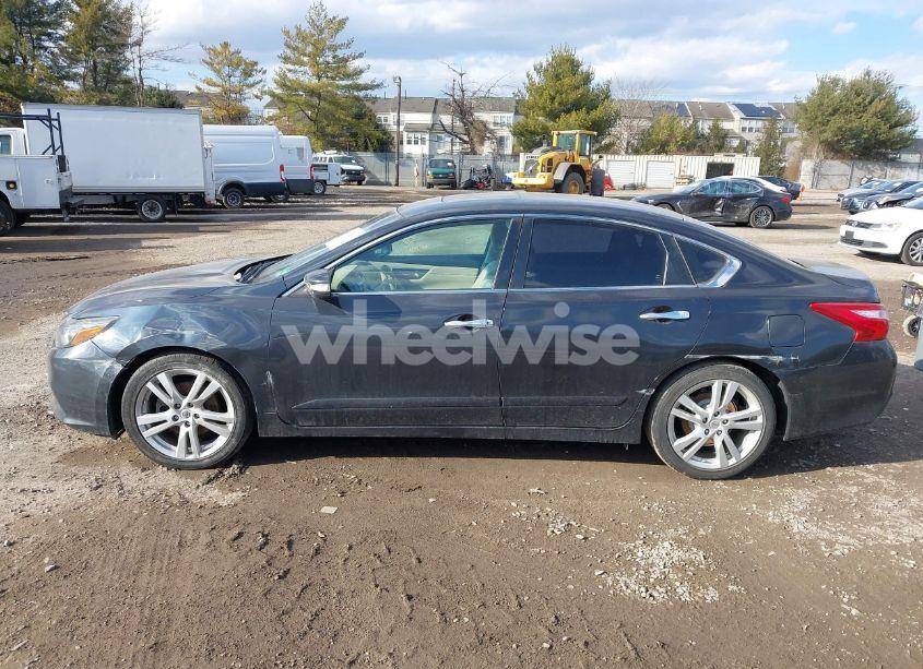 Photo 14 of 2016 Nissan Altima 3.5 SL (VIN 1N4BL3AP4GC289153)