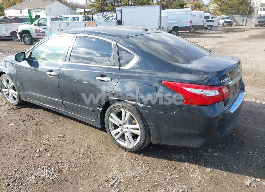 Photo 3 of 2016 Nissan Altima 3.5 SL (VIN 1N4BL3AP4GC289153)