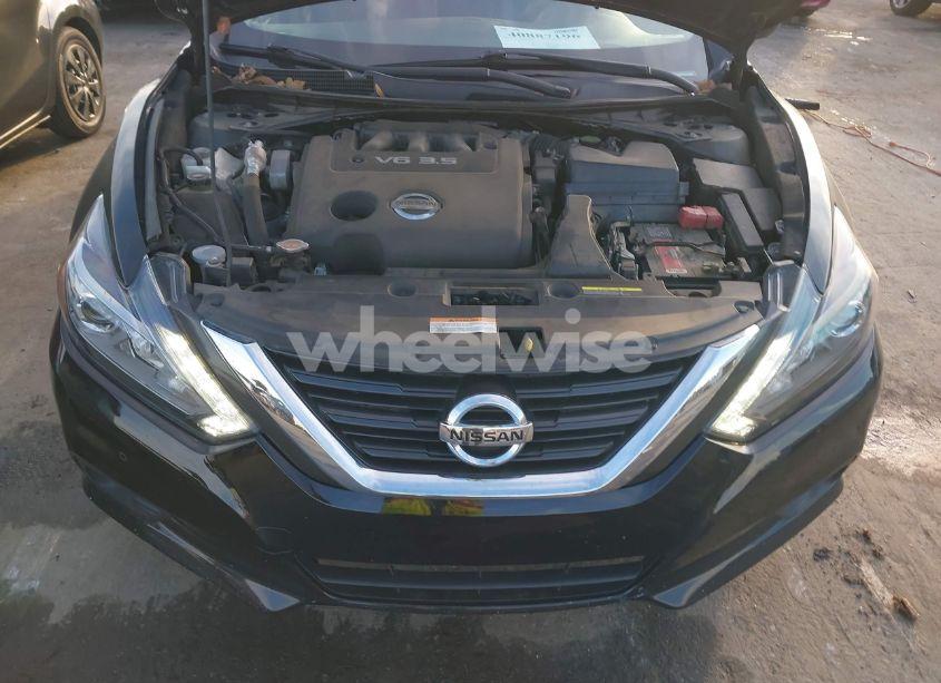 Photo 10 of 2017 Nissan Altima 3.5 SL/3.5 SR (VIN 1N4BL3AP4HC125404)