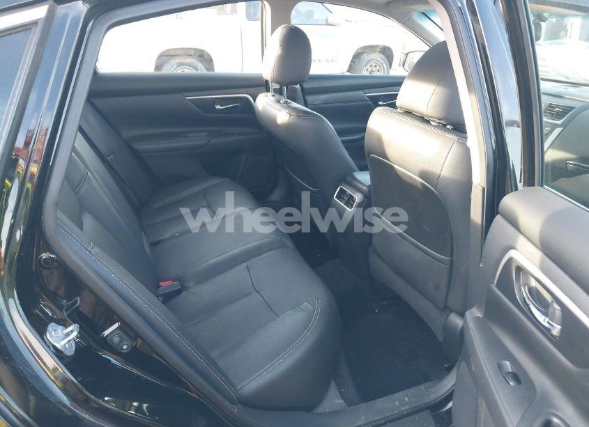 Photo 8 of 2017 Nissan Altima 3.5 SL/3.5 SR (VIN 1N4BL3AP4HC125404)