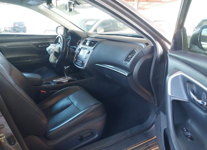 Photo 5 of 2017 Nissan Altima 3.5 SL (VIN 1N4BL3AP4HC200571)