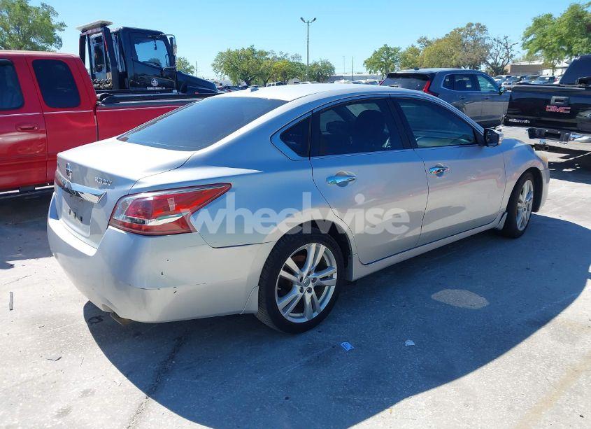 Photo 4 of 2013 Nissan Altima 3.5 SV (VIN 1N4BL3AP5DC197111)