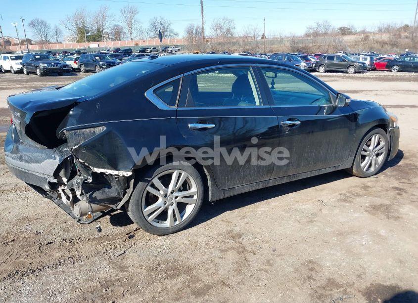 Photo 4 of 2013 Nissan Altima 3.5 SL (VIN 1N4BL3AP5DC244329)