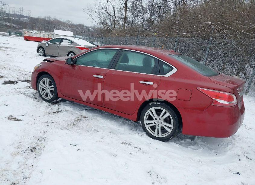 Photo 3 of 2013 Nissan Altima 3.5 SL (VIN 1N4BL3AP5DC299038)