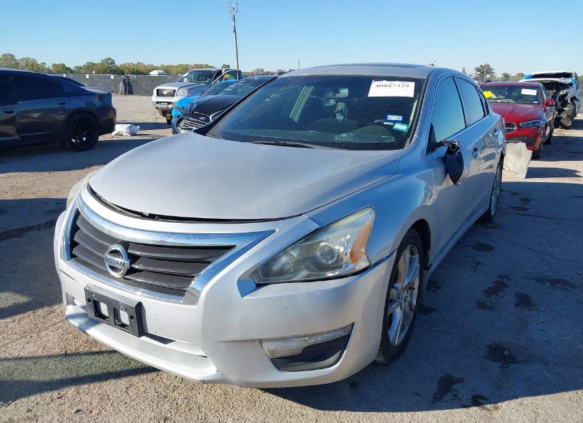 Photo 2 of 2013 Nissan Altima 3.5 SV (VIN 1N4BL3AP5DN423734)