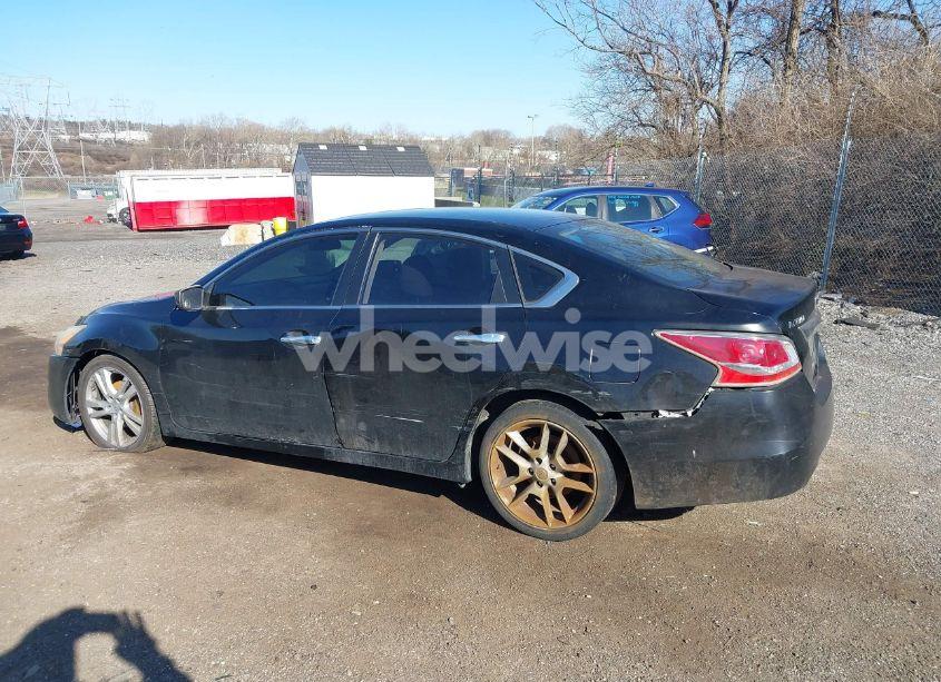 Photo 6 of 2013 Nissan Altima 3.5 S (VIN 1N4BL3AP5DN489586)