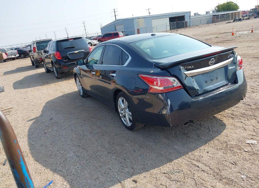 Photo 3 of 2013 Nissan Altima 3.5 SL (VIN 1N4BL3AP5DN492598)