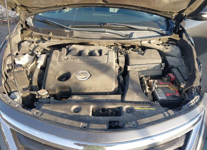 Photo 10 of 2013 Nissan Altima 3.5 SL (VIN 1N4BL3AP5DN503647)