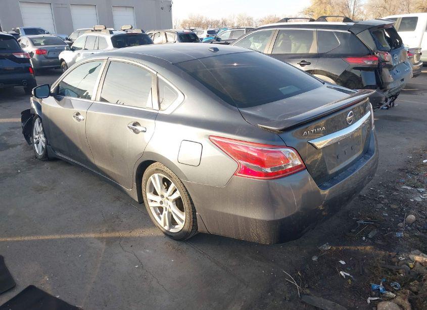 Photo 3 of 2013 Nissan Altima 3.5 SL (VIN 1N4BL3AP5DN503647)