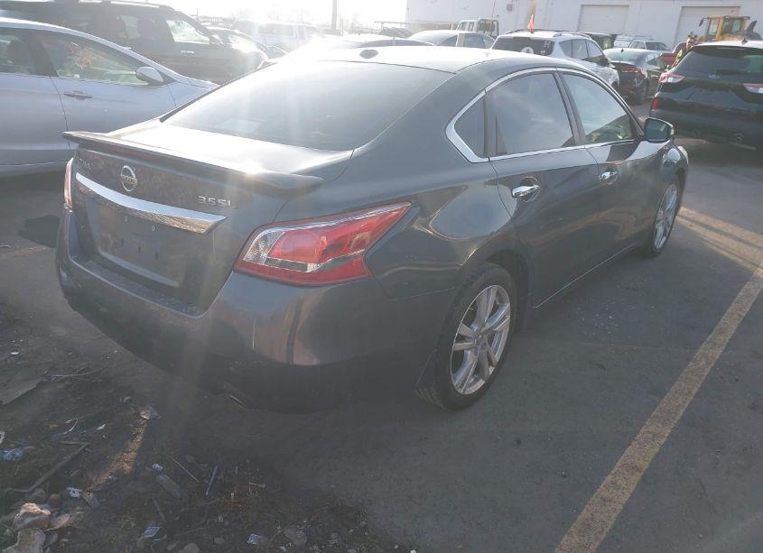 Photo 4 of 2013 Nissan Altima 3.5 SL (VIN 1N4BL3AP5DN503647)