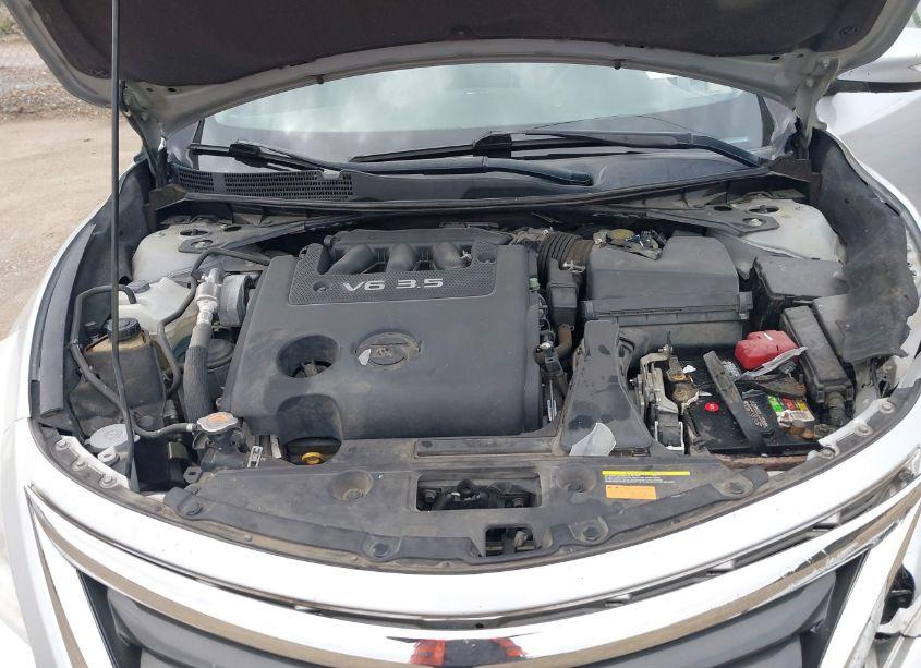 Photo 10 of 2015 Nissan Altima 3.5 S/3.5 SL/3.5 SV (VIN 1N4BL3AP5FC478649)