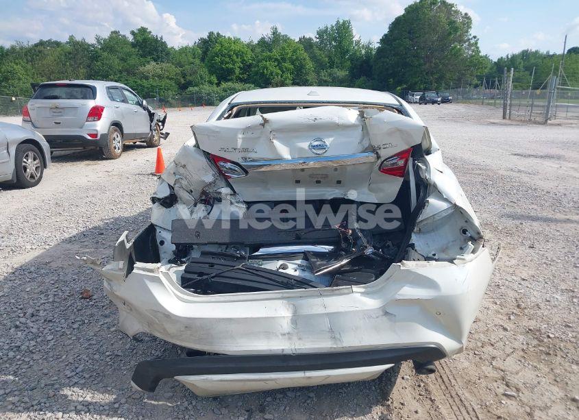 Photo 16 of 2016 Nissan Altima 3.5 SL/3.5 SR (VIN 1N4BL3AP5GC111459)