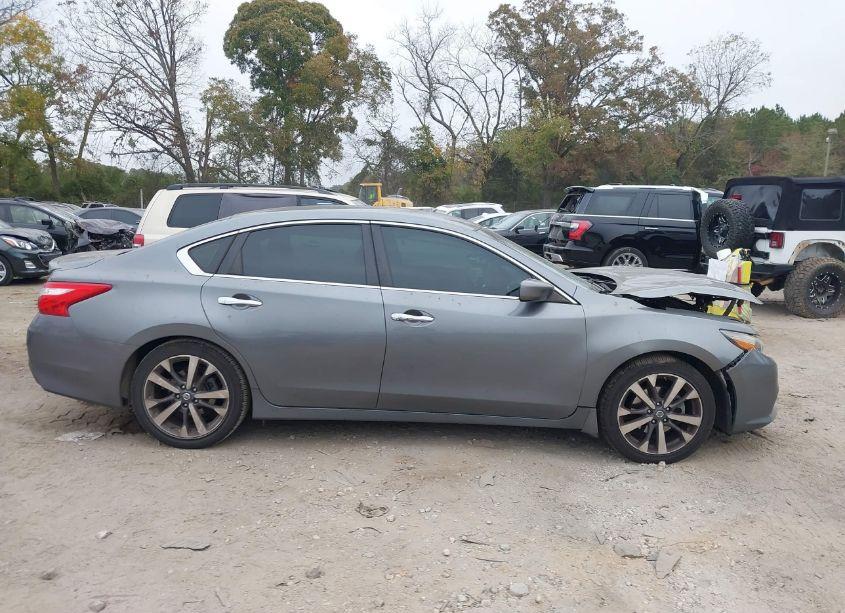 Photo 14 of 2016 Nissan Altima 3.5 SR (VIN 1N4BL3AP5GC173136)