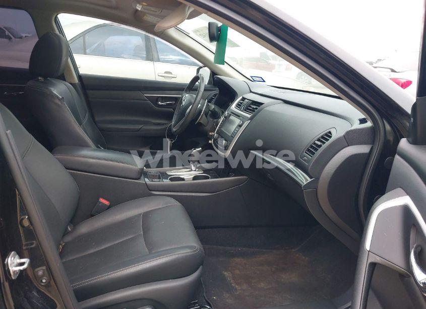 Photo 5 of 2016 Nissan Altima 3.5 SL (VIN 1N4BL3AP5GC175355)