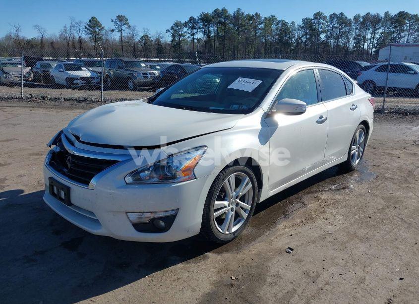 Photo 2 of 2013 Nissan Altima 3.5 SL (VIN 1N4BL3AP6DC137872)