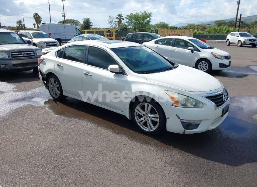 2013 Nissan Altima 3.5 SL (VIN 1N4BL3AP6DC277579) main photo