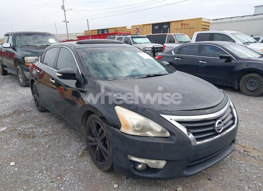 2013 Nissan Altima 3.5 SV (VIN 1N4BL3AP6DN437450) main photo
