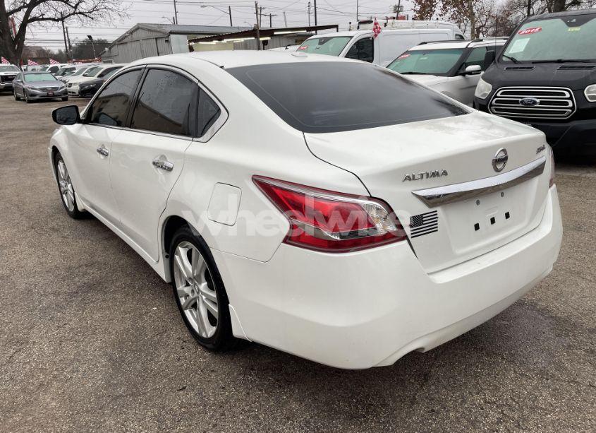 Photo 3 of 2013 Nissan Altima 3.5 SL (VIN 1N4BL3AP6DN469248)