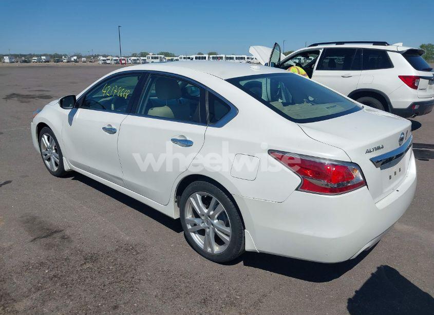 Photo 3 of 2014 Nissan Altima 3.5 SL (VIN 1N4BL3AP6EC290818)