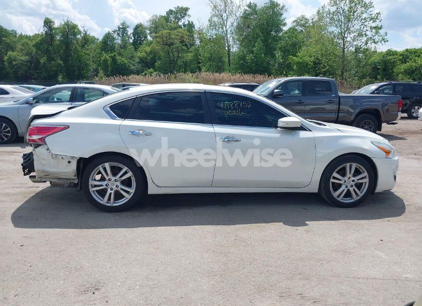 Photo 13 of 2015 Nissan Altima 3.5 SL (VIN 1N4BL3AP6FC205820)