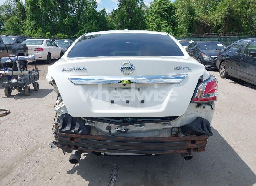 Photo 16 of 2015 Nissan Altima 3.5 SL (VIN 1N4BL3AP6FC205820)