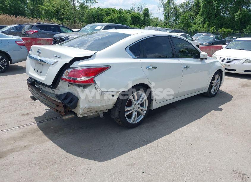 Photo 4 of 2015 Nissan Altima 3.5 SL (VIN 1N4BL3AP6FC205820)