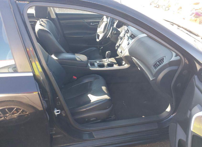 Photo 5 of 2015 Nissan Altima 3.5 S/3.5 SL/3.5 SV (VIN 1N4BL3AP6FC486985)