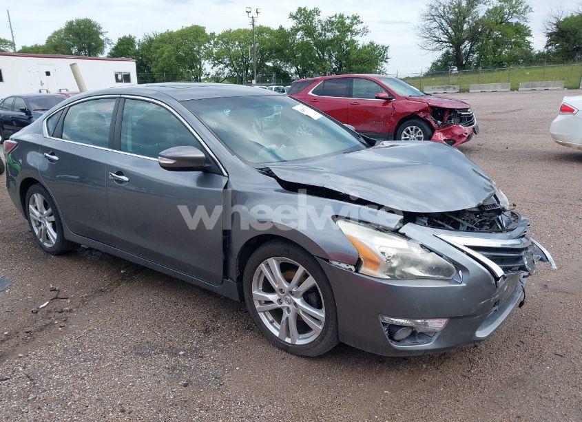 2015 Nissan Altima 3.5 S/3.5 SL/3.5 SV (VIN 1N4BL3AP6FC490373) main photo