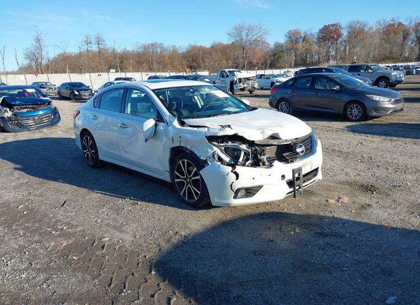 2016 Nissan Altima 3.5 SL (VIN 1N4BL3AP6GC145703) main photo
