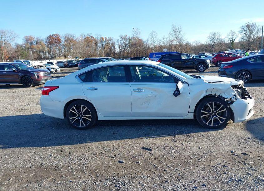 Photo 13 of 2016 Nissan Altima 3.5 SL (VIN 1N4BL3AP6GC145703)