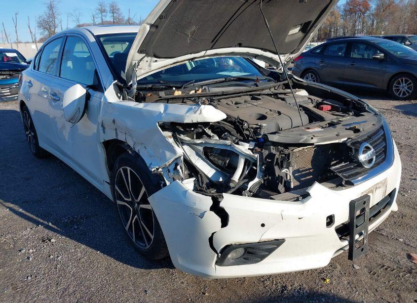 Photo 6 of 2016 Nissan Altima 3.5 SL (VIN 1N4BL3AP6GC145703)