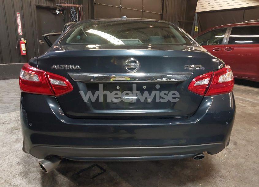 Photo 16 of 2016 Nissan Altima 3.5 SL (VIN 1N4BL3AP6GC152571)