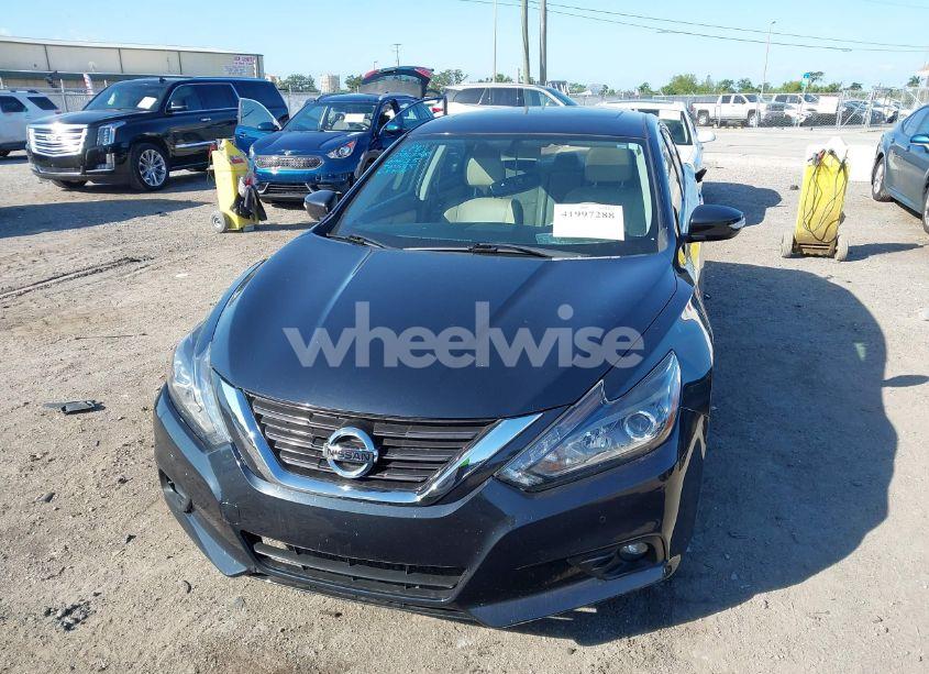Photo 11 of 2016 Nissan Altima 3.5 SL/3.5 SR (VIN 1N4BL3AP6GC204698)