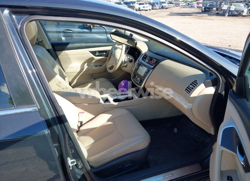 Photo 5 of 2016 Nissan Altima 3.5 SL/3.5 SR (VIN 1N4BL3AP6GC204698)