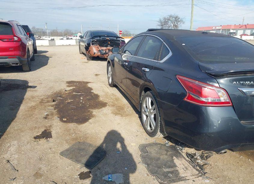 Photo 3 of 2013 Nissan Altima 3.5 SL (VIN 1N4BL3AP7DN471008)