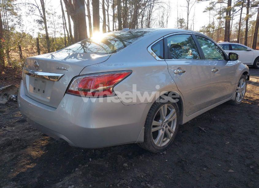 Photo 4 of 2015 Nissan Altima 3.5 SL (VIN 1N4BL3AP7FC115611)