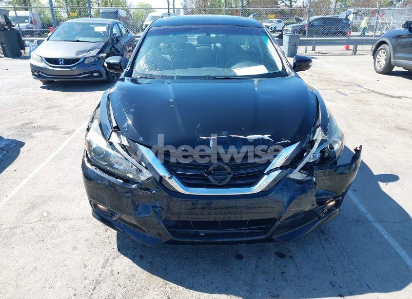 Photo 6 of 2016 Nissan Altima 3.5 SL/3.5 SR (VIN 1N4BL3AP7GC160503)