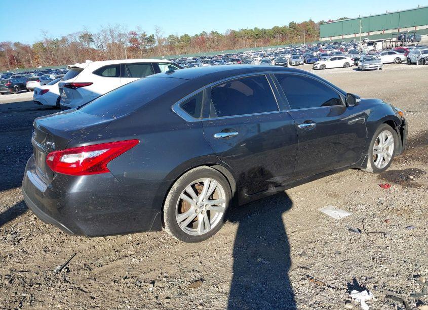 Photo 4 of 2016 Nissan Altima 3.5 SL (VIN 1N4BL3AP7GC223504)