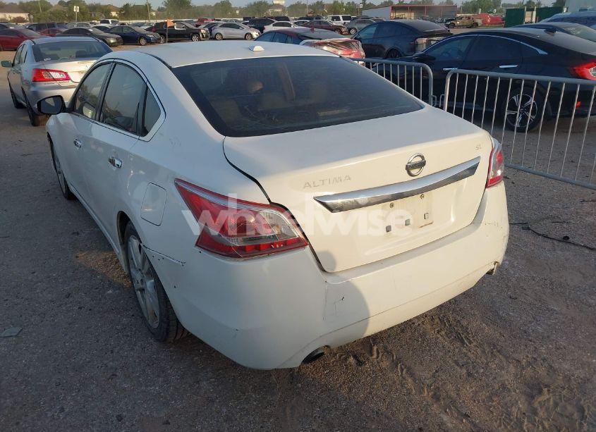 Photo 3 of 2013 Nissan Altima 3.5 SV (VIN 1N4BL3AP8DC206125)