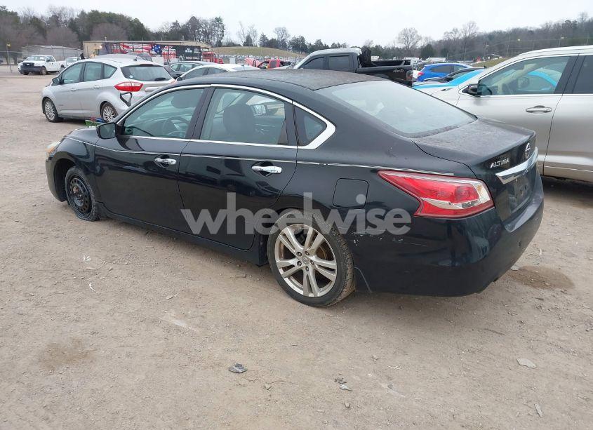 Photo 3 of 2013 Nissan Altima 3.5 S (VIN 1N4BL3AP8DN443993)