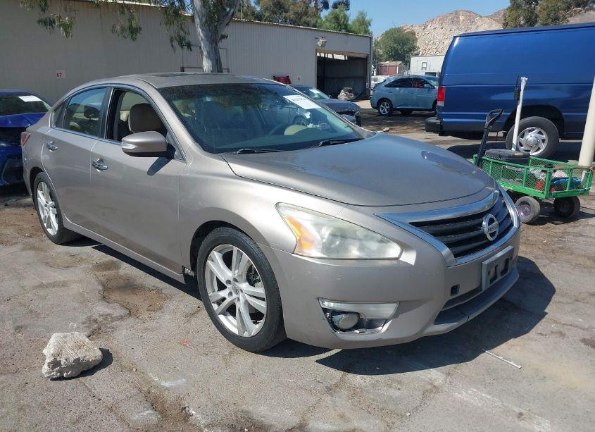 2014 Nissan Altima 3.5 SL (VIN 1N4BL3AP8EC103594) main photo