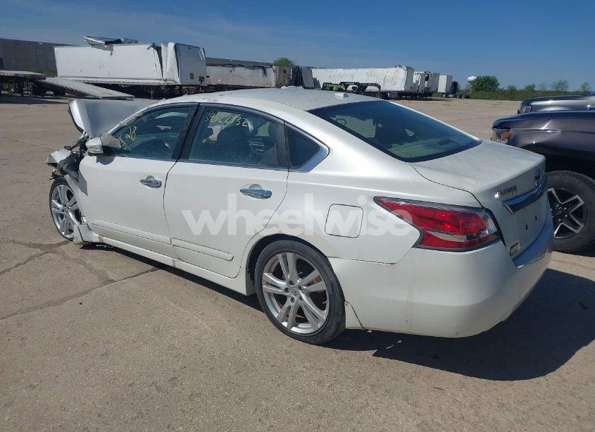 Photo 3 of 2014 Nissan Altima 3.5 SL (VIN 1N4BL3AP8EC294305)